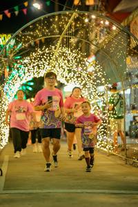 BIB: 337, 6093
                            <button type="button" onclick="openModal(24741854)" class="btn btn-primary btn-sm float-right btn-popup" data-toggle="modal" data-target=".modal-high-quality">
                        <i class="fas fa-shopping-cart"></i> Add to Cart
                    </button>
                                            <button type="button" onclick="isThisMe(24741854, true)" class="btn btn-success btn-sm float-right btn-popup btn-isme hidden" data-toggle="tooltip" data-placement="bottom" title="นี่คือรูปของคุณใช่ไหม คลิกที่นี่เพื่อเอาเข้าอัลบั้ม">
                        <i class="fas fa-plus"></i> Add to album
                    </button>
                    <button type="button" onclick="isThisMe(24741854, false)" class="btn btn-warning btn-sm float-right btn-popup btn-isnotme hidden">
                        <i class="fas fa-ban"></i> Remove from album
                    </button>